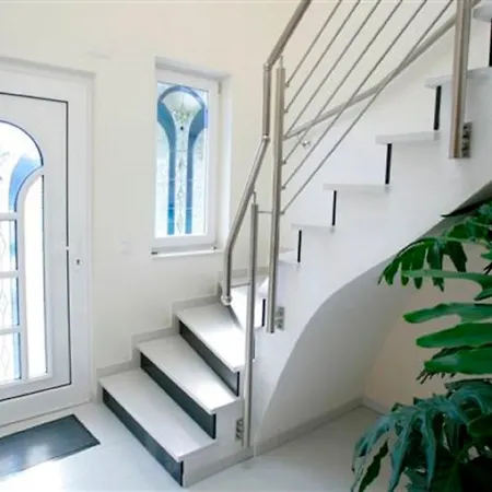 Steinhausen Apartament *